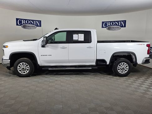 Used 2025 Chevrolet Silverado 2500 LT w/ Convenience Package AWD/4WD image 31