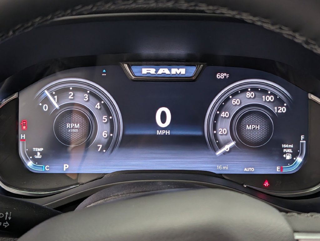 Used 2026 RAM 1500 Big Horn AWD/4WD image 16