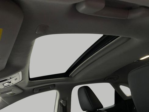 Used 2021 Lexus RX 450h RX 450H AWD image 34