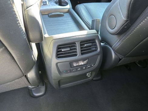 Used 2021 Honda Pilot EX-L image 12