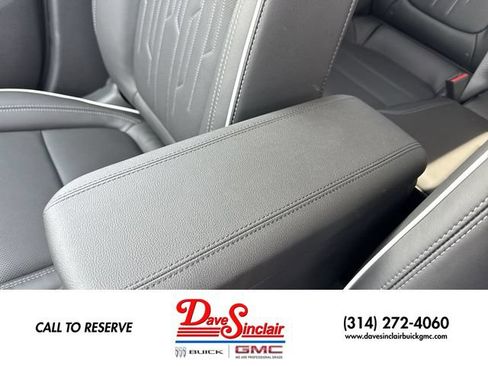 New 2026 Buick Encore GX Avenir w/ Avenir Convenience Package FWD image 20