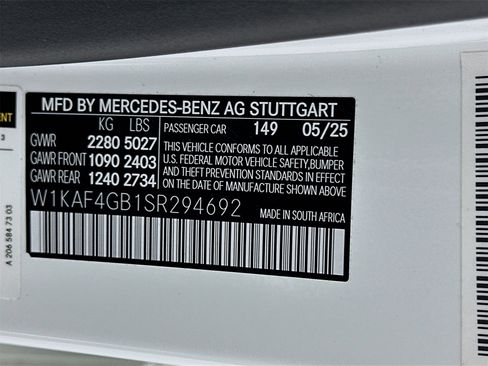 Used 2025 Mercedes-Benz C 300 Sedan image 34