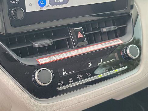 New 2026 Toyota Corolla Cross L image 24