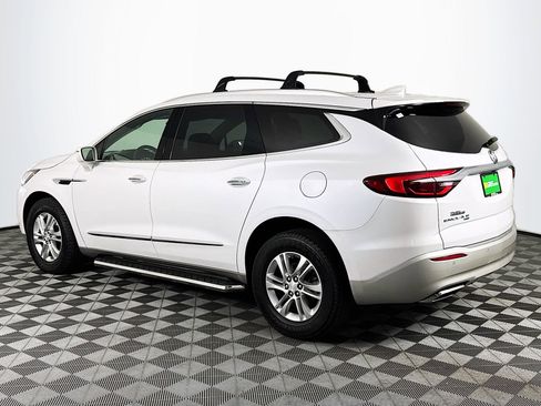 Used 2019 Buick Enclave Essence AWD/4WD image 6