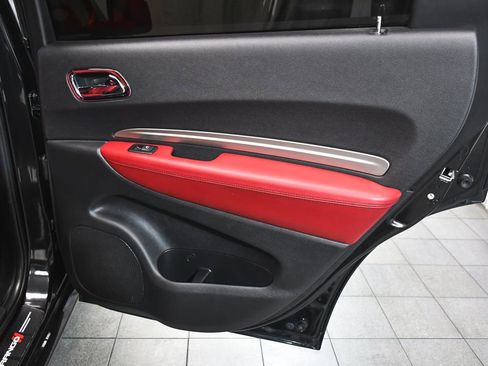 Used 2016 Dodge Durango R/T w/ Technology Group image 15