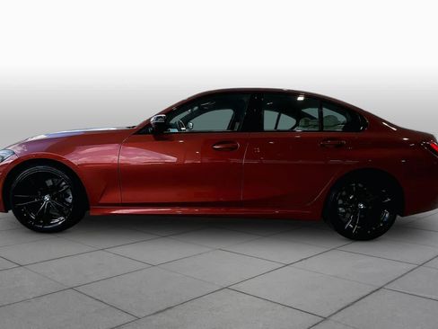 Used 2022 BMW 330i Sedan w/ M Sport Package RWD image 32