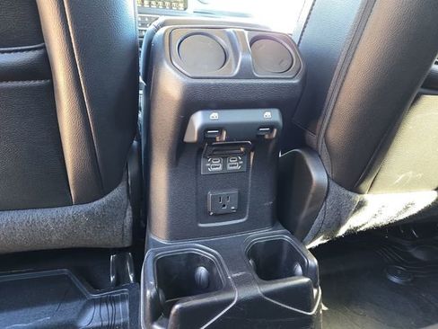 Used 2021 Jeep Gladiator Overland w/ Uconnect 4C Nav & Sound Group AWD/4WD image 32