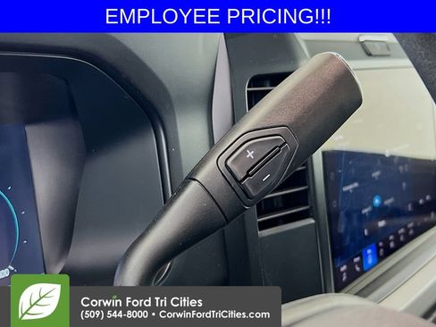 New 2026 Ford F250 XLT w/ XLT Premium Package AWD/4WD image 10