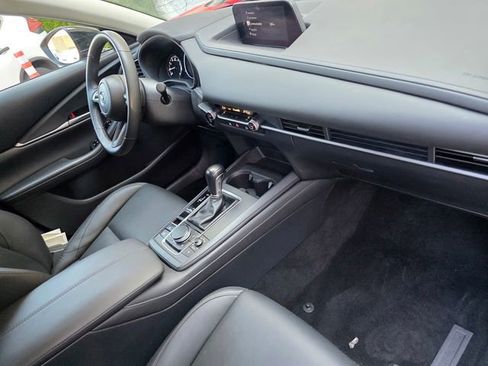 Used 2021 MAZDA CX-30 AWD 2.5 S w/ Select Package image 16