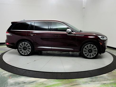 Used 2020 Lincoln Aviator Black Label AWD/4WD image 4