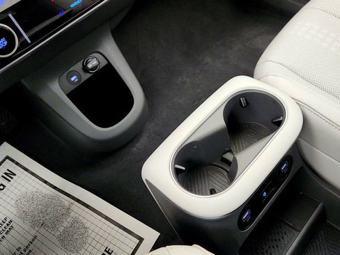 Used 2023 Hyundai Ioniq 5 SEL w/ Cargo Package image 16