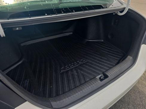 Used 2023 Honda Accord EX image 12