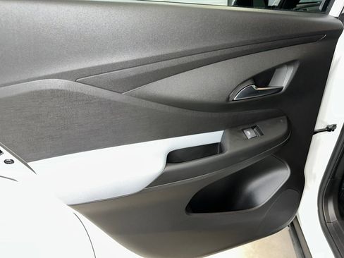 Certified 2024 Buick Envista Preferred w/ Convenience II Package image 16