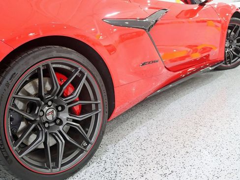 Used 2023 Chevrolet Corvette Z06 RWD image 14