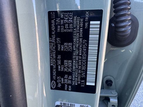 Used 2025 Hyundai Santa Cruz SEL image 34