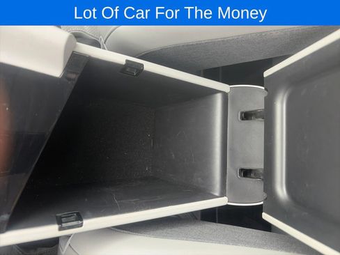 Used 2023 Hyundai Elantra Limited FWD image 29