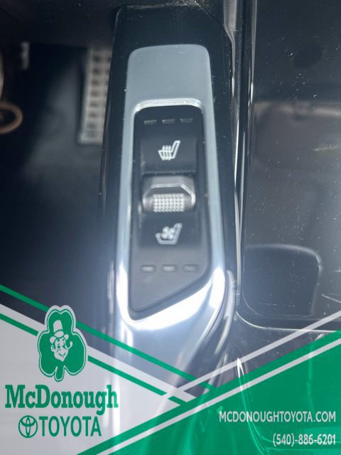 Used 2023 Kia Sorento SX AWD/4WD image 19