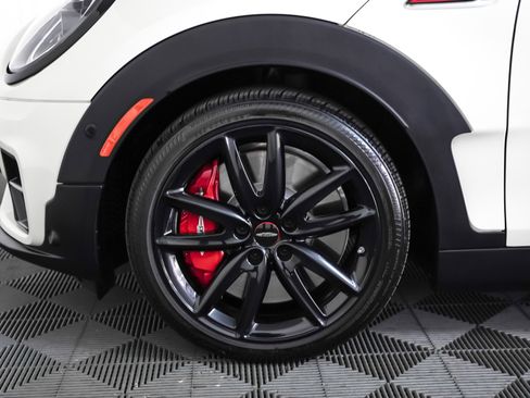 Used 2023 MINI Cooper Clubman John Cooper Works image 4
