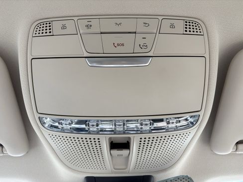 Used 2021 Mercedes-Benz E 350 4MATIC Sedan image 26
