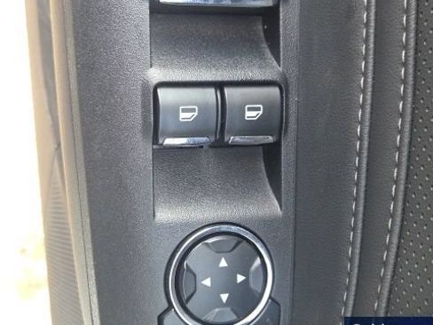 Used 2025 Ford Mustang Premium RWD image 23