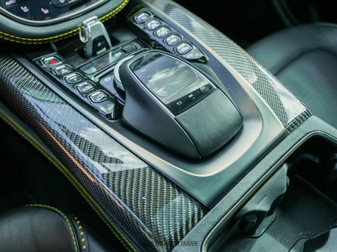 Used 2021 Aston Martin DBX image 58