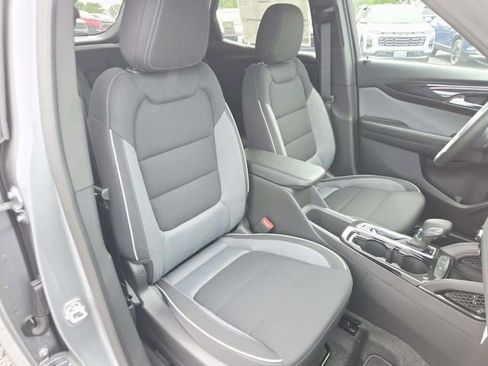 New 2026 Chevrolet TrailBlazer LT w/ Convenience Package FWD image 12