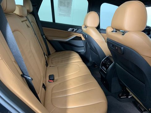 Used 2019 BMW X5 xDrive40i w/ Convenience Package image 19