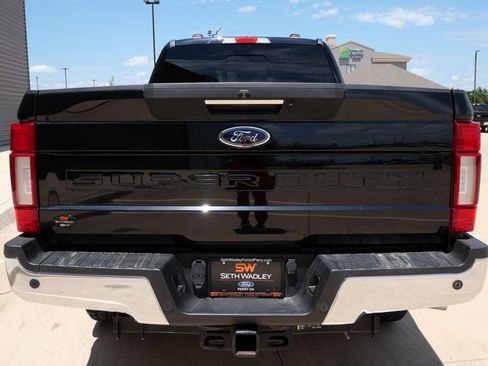 Used 2020 Ford F250 Lariat w/ Lariat Ultimate Package AWD/4WD image 5
