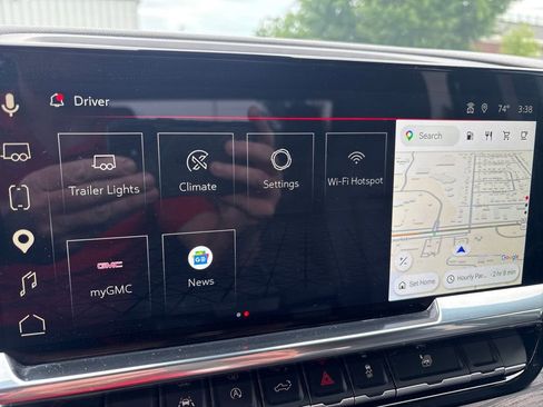 Certified 2026 GMC Sierra 1500 SLT AWD/4WD image 30