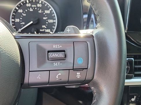 Used 2022 Nissan Pathfinder SV FWD image 20