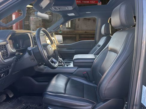 Certified 2024 Ford F150 Lariat w/ Equipment Group 502A High image 19