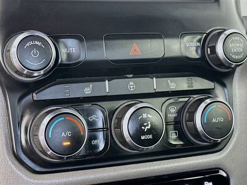 Used 2021 RAM 1500 Big Horn AWD/4WD image 18