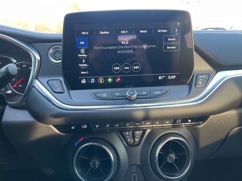 Used 2024 Chevrolet Blazer LT image 20