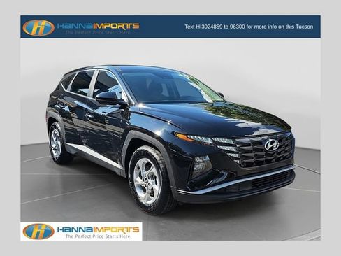 Used 2024 Hyundai Tucson SE FWD image 1