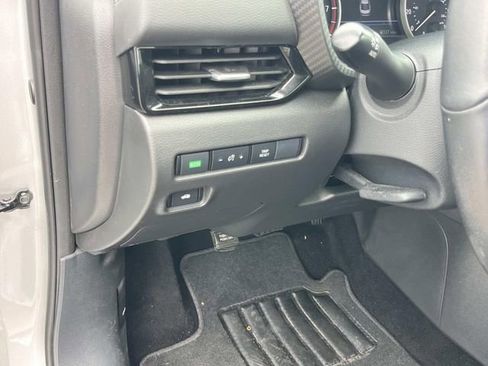 Used 2023 Nissan Sentra SV w/ All-Weather Package FWD image 27