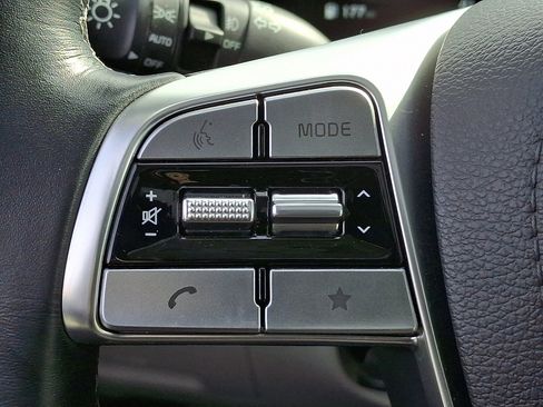 Used 2024 Kia Telluride SX w/ Towing Package image 22