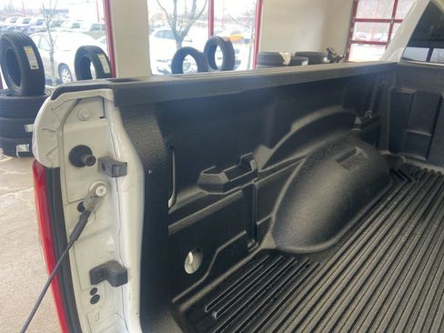 Certified 2022 RAM 1500 Big Horn image 21