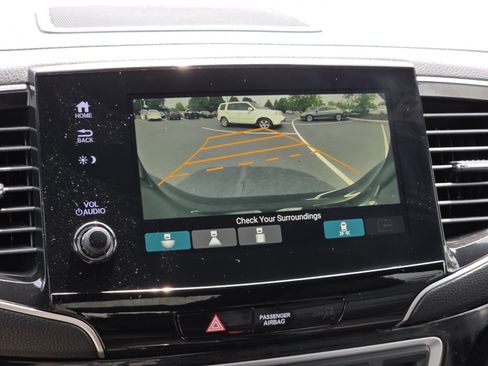 Certified 2021 Honda Pilot Black Edition image 16