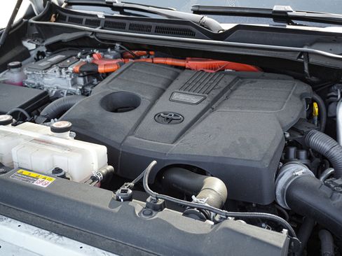 Used 2023 Toyota Tundra Capstone image 35