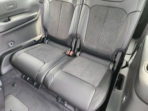 New 2026 Jeep Grand Cherokee L 4WD image 21