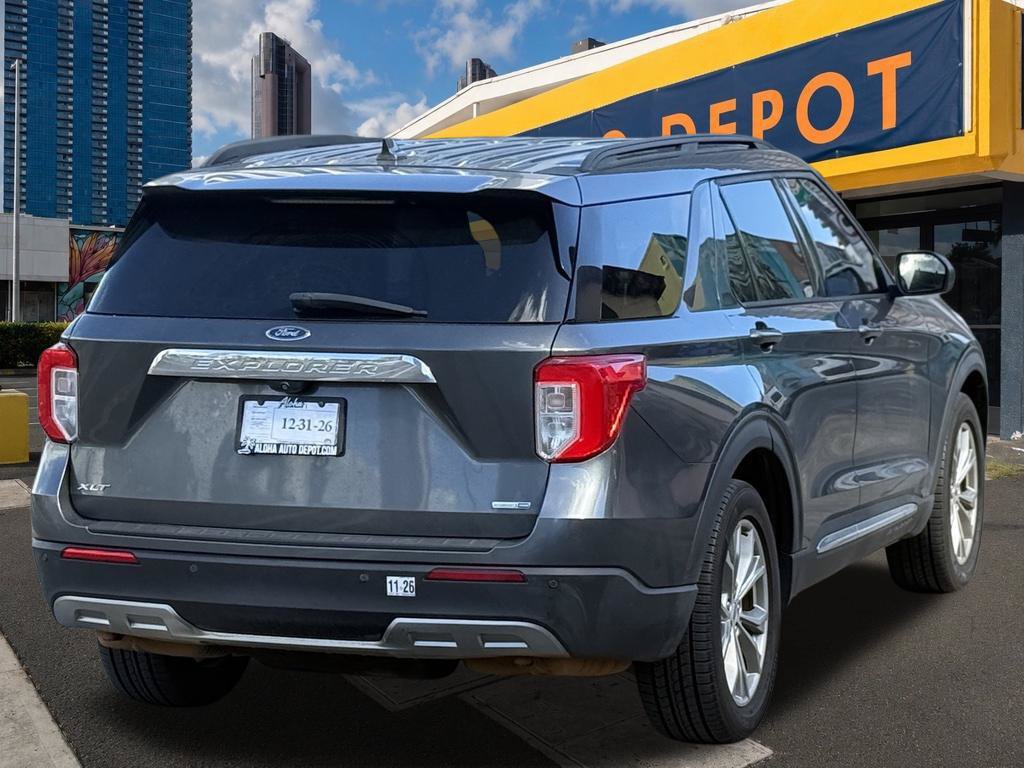 Used 2020 Ford Explorer XLT w/ Equipment Group 202A AWD/4WD image 5