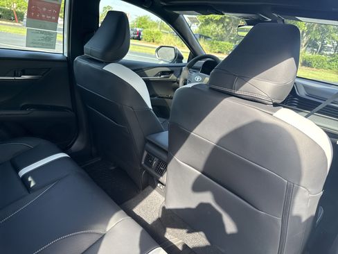 New 2025 Toyota Camry image 32