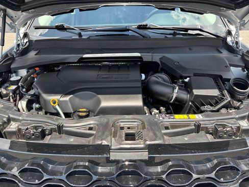 Used 2025 Land Rover Discovery Sport S AWD/4WD image 9