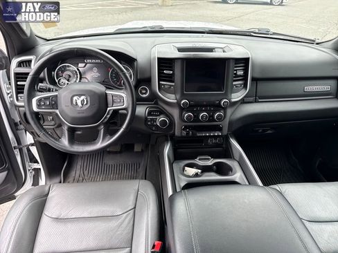 Used 2022 RAM 1500 Big Horn AWD/4WD image 16