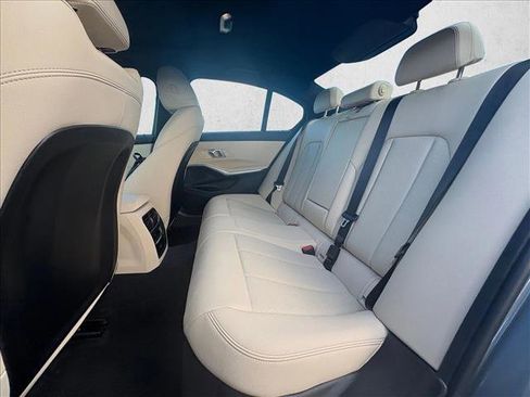 Certified 2024 BMW 330i Sedan w/ Premium Package image 16