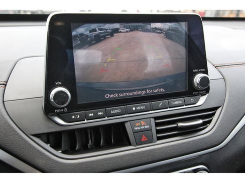 Used 2020 Nissan Altima 2.5 SR image 11