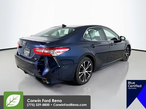 Used 2019 Toyota Camry SE image 9
