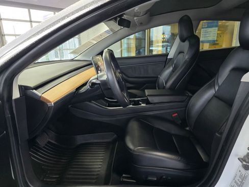 Used 2020 Tesla Model 3 Long Range image 21