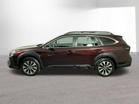 Used 2024 Subaru Outback Limited image 28