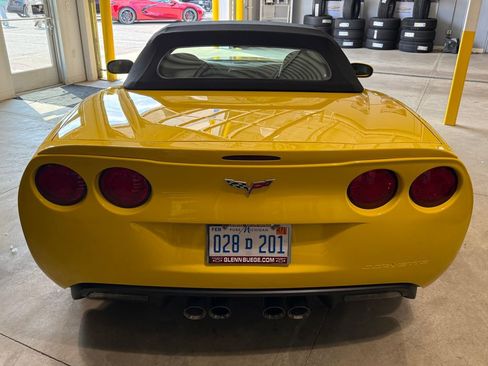 Used 2008 Chevrolet Corvette Convertible w/ Preferred Equipment Group RWD image 7